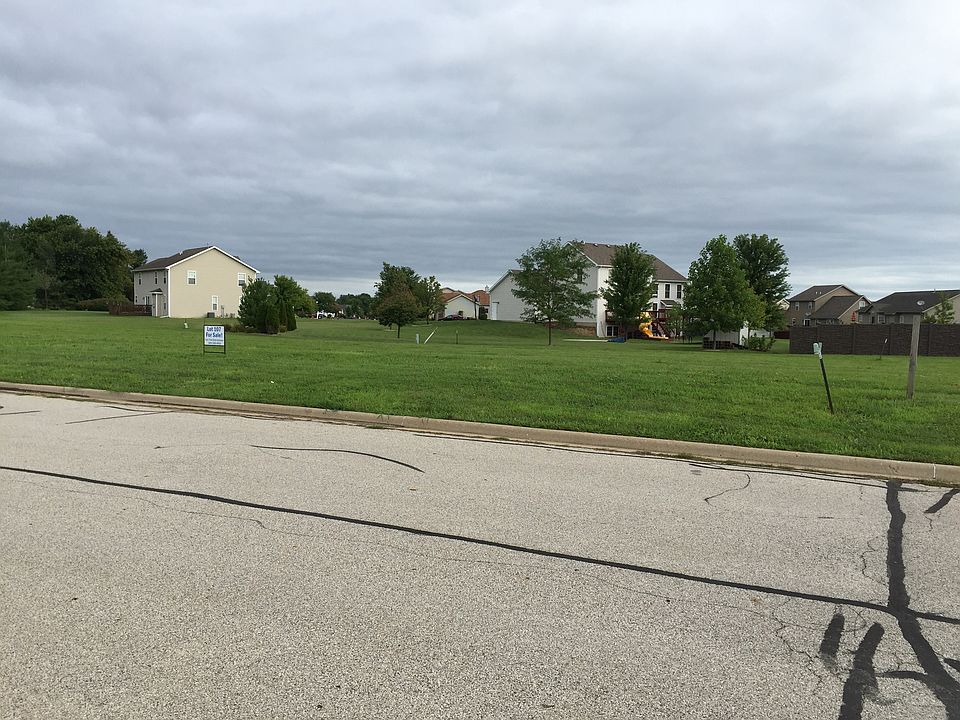 2nd image of 1311 Cedar Lake Dr