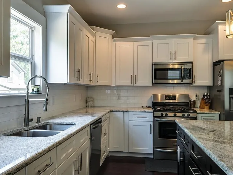 1015B Elvira Ave — Photo 9