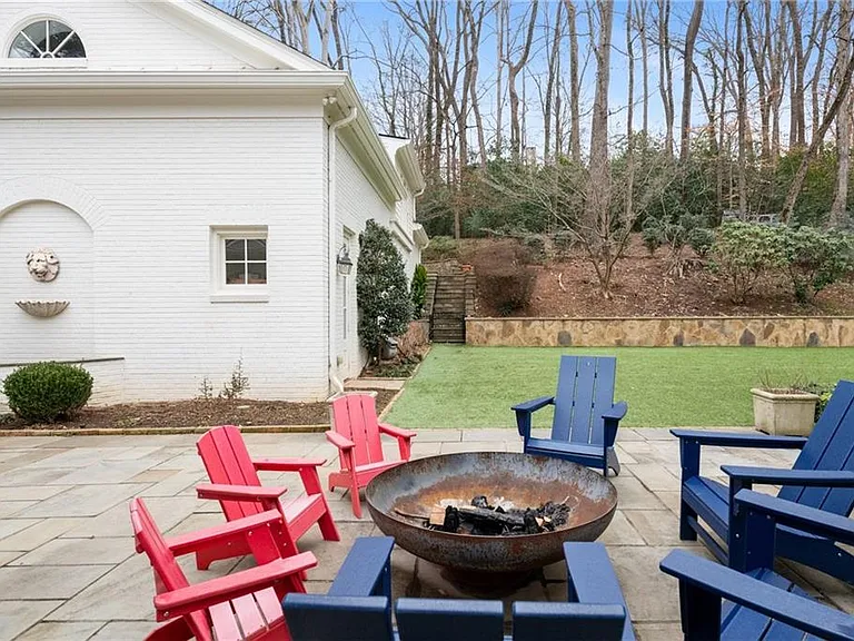 1811 Lenox Rd NE — Photo 86