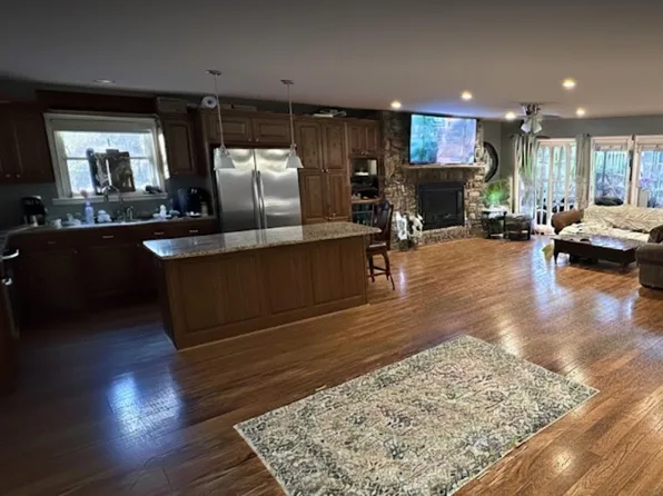 (undisclosed Address), Hot Springs, AR 71909