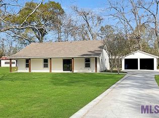 5612 Horner Rd, Port Allen, LA 70767