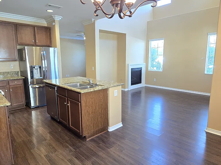 3060 N Juneberry St — Photo 5