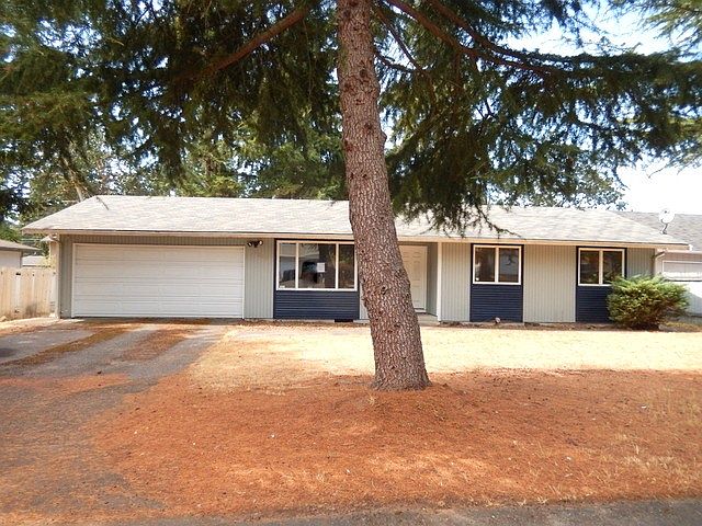 1st image of 19208 9th Ave E
