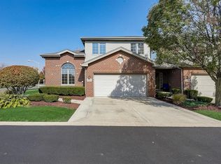 9230 Earls Ct, Tinley Park, IL 60487