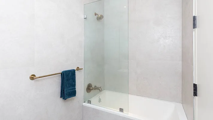 Rented by Nooklyn NYC LLC | media 39