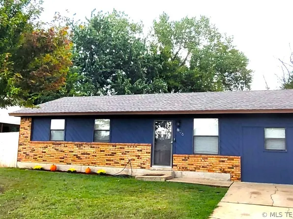 606 Holsey Dr, Noble, OK 73068