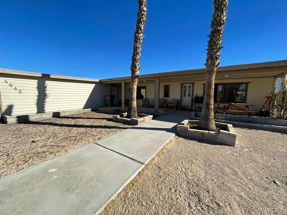 1st image of 4448 S Calle Del Media