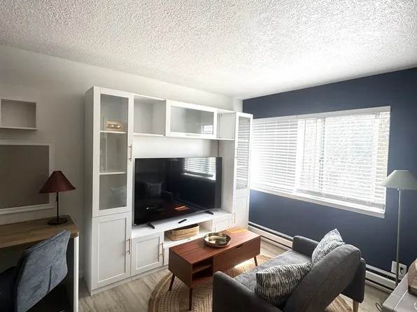 Amber Sky Apartments, 2306 Garfield Ave SE #18, Albuquerque, NM 87106