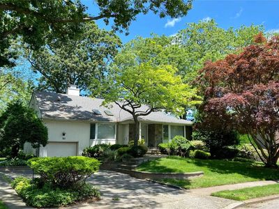 70 Magnolia Ln, Jericho, NY, 11753