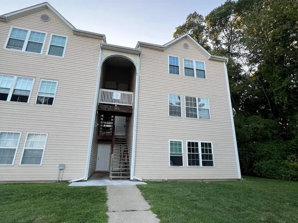 211 Highland Blvd, New Castle, DE 19720