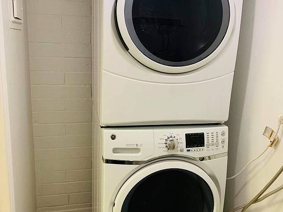 5th image of 6565 N 19th Ave APT 6