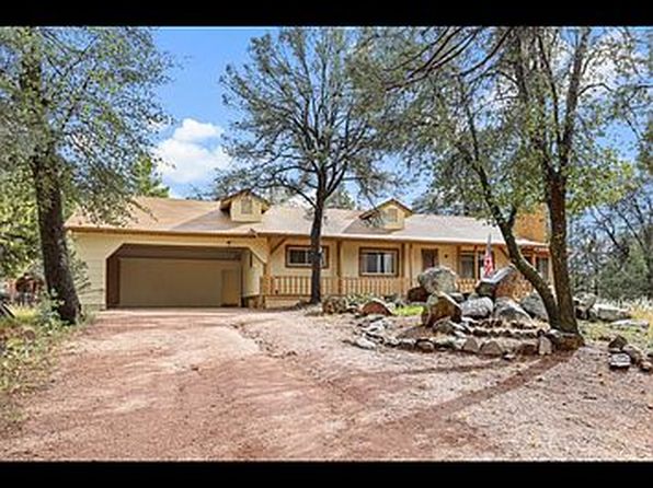 413 E Idle Cir