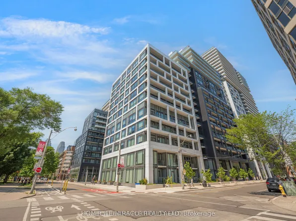 60 Princess St, Toronto, ON