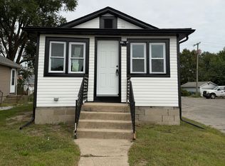 2821 165th St, Hammond, IN 46323