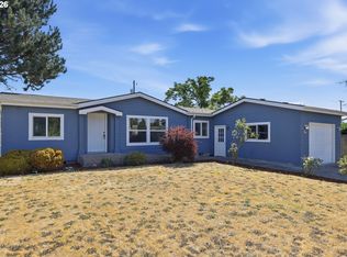 825 19th St, Springfield, OR 97477