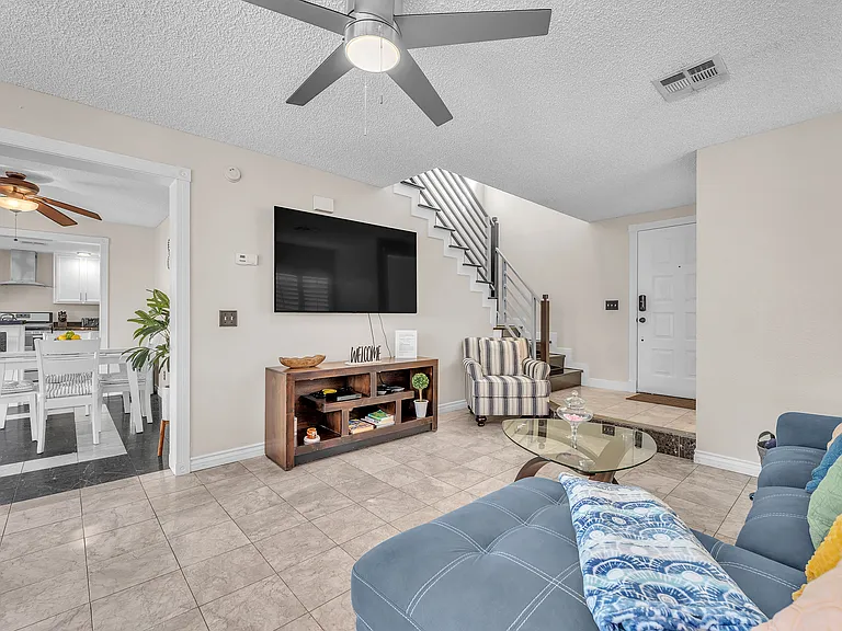 985 Flapjack Dr — Photo 7