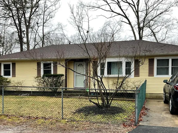 153 Lilac St, Browns Mills, NJ 08015