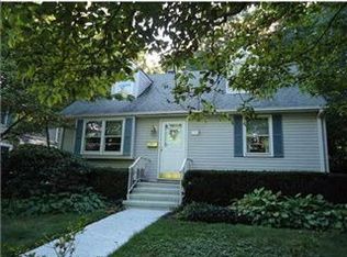 29 Barnstable St, Metuchen, NJ