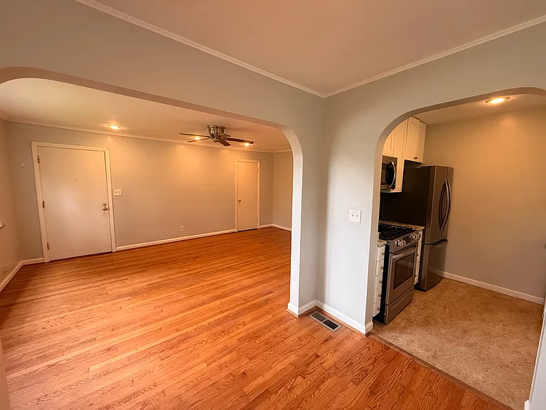 6603 Bantry Ave #1 — Photo 2
