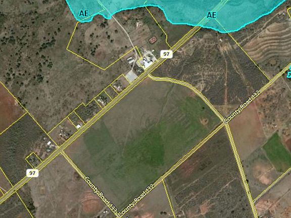 4th image of 121 County Road 144