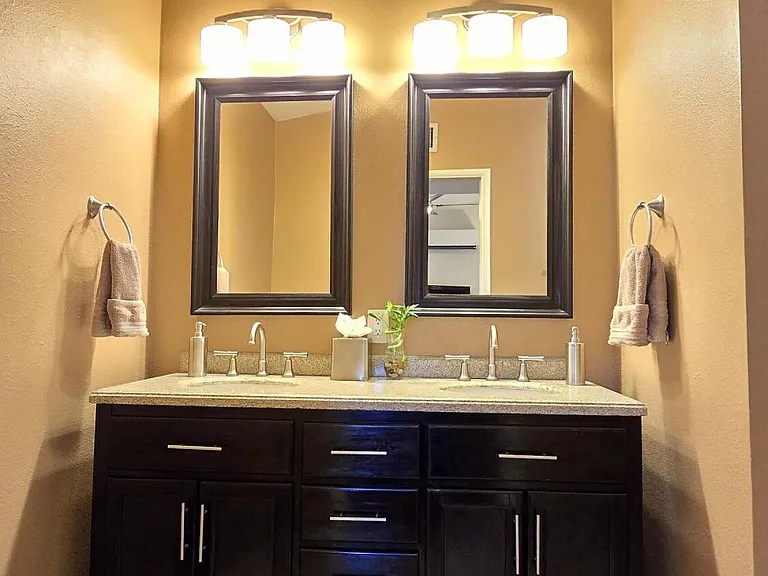 3478 N Richland Dr — Photo 23