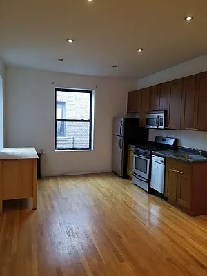 Rented by Marjorie Thompson, LREB | media 4