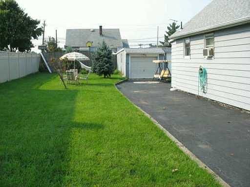 2nd image of 55 Juliette St