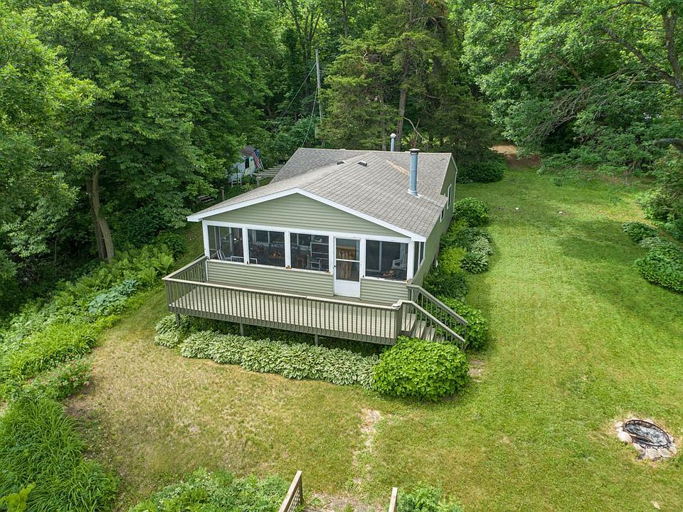 1st image of 16692 Shady Oak Ln
