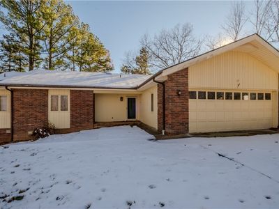 17 Lonsdale Dr, Bella Vista, AR, 72715