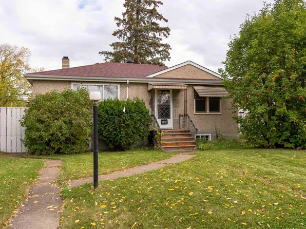 10719 132nd St NW, Edmonton, AB T5M 1C8