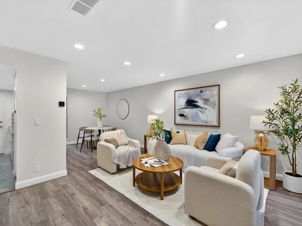 225 Red Oak Dr W APT H, Sunnyvale, CA 94086