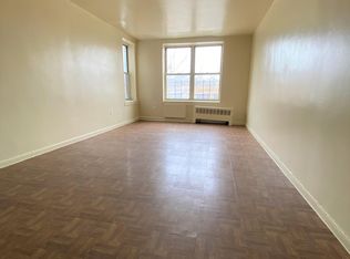 4233 Baychester Ave, Bronx, NY 10466