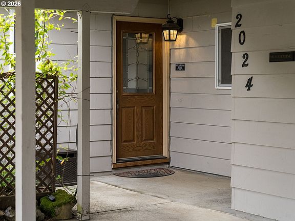 5th image of 2024 NE Poynter St