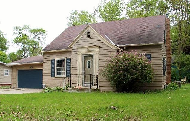 1st image of 434 Prairie Ln