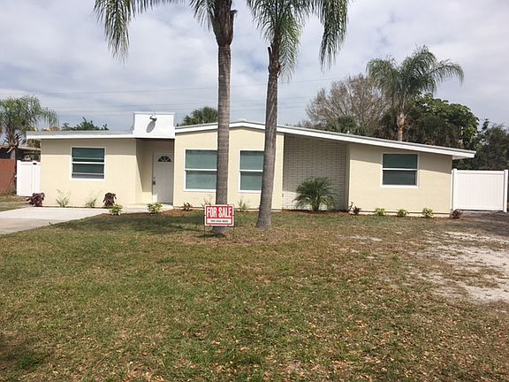 2nd image of 3435 Dante Dr