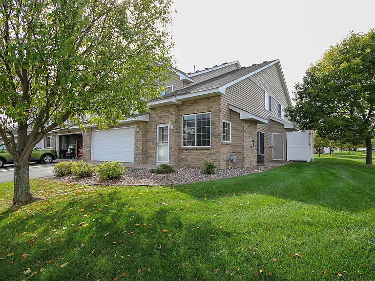17570 Gillette Way — Photo 18