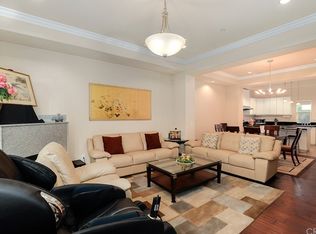 441 N Los Robles Ave UNIT 11, Pasadena, CA 91101