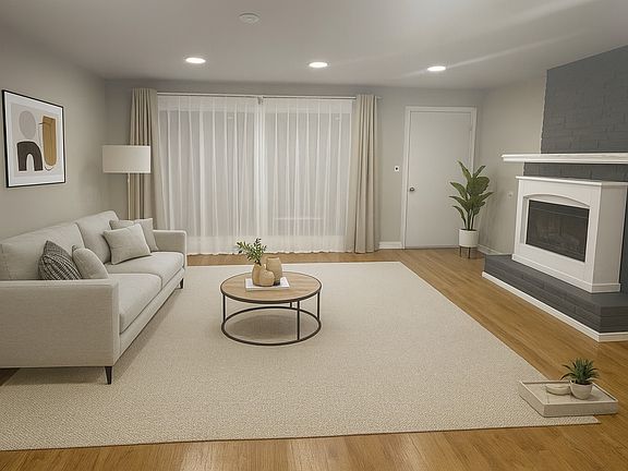 5th image of 4316 Lake Washington Blvd NE