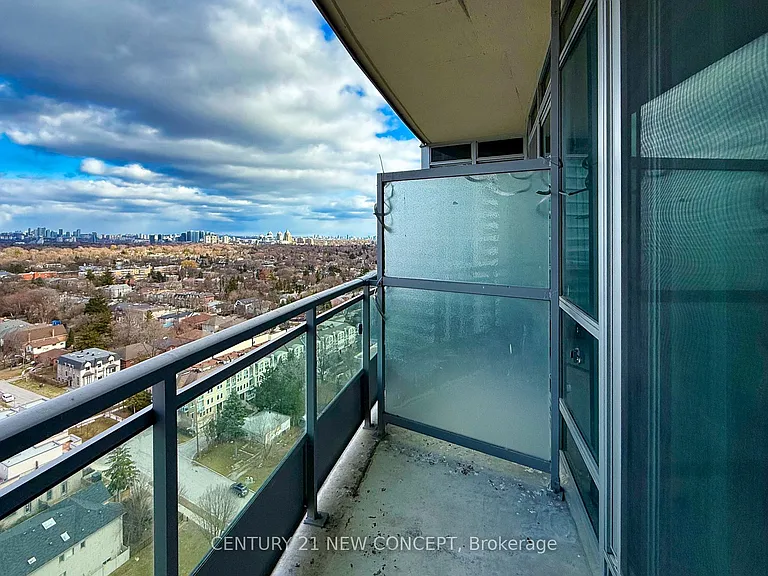 18 Holmes Ave #1812 — Photo 19