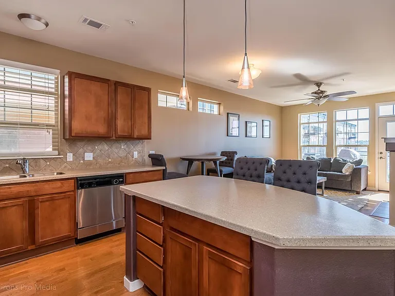 13456 Via Varra St #325 — Photo 4