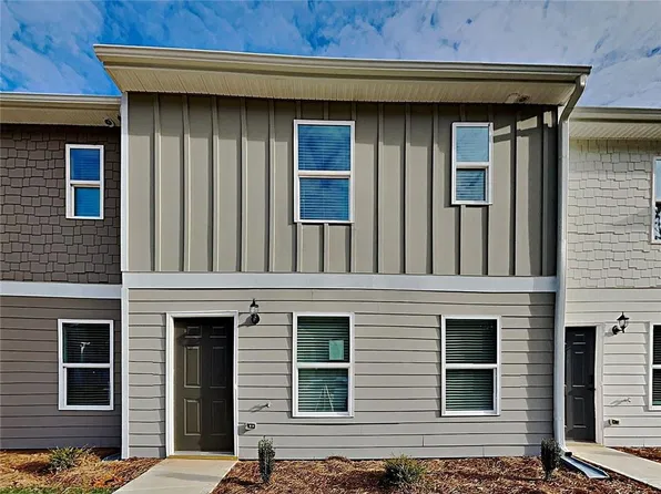 1830 Carrington Dr, Griffin, GA 30224