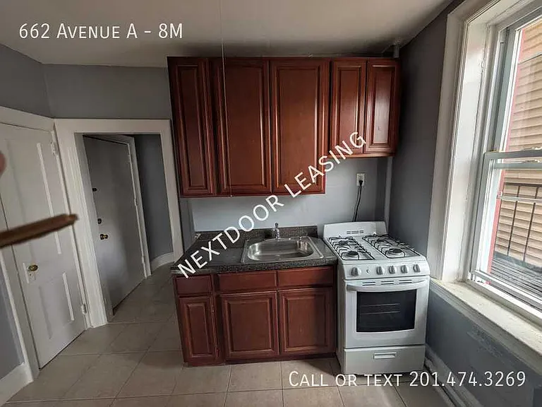 662 Avenue A #8M — Photo 1
