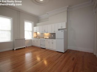 485 E Broadway #1R, Boston, MA 02127