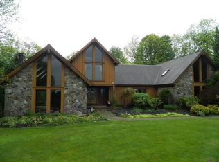 57 Ridge Rd, Vestal, NY 13850