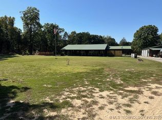 705 D St, Calvin, OK 74531