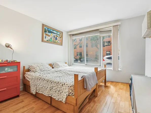 29 West 138th Street image 6 of 7