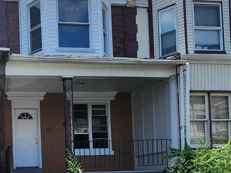 1942 S Ithan St — Photo 1