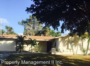 670 Anchorage Dr, North Palm Beach, FL 33408
