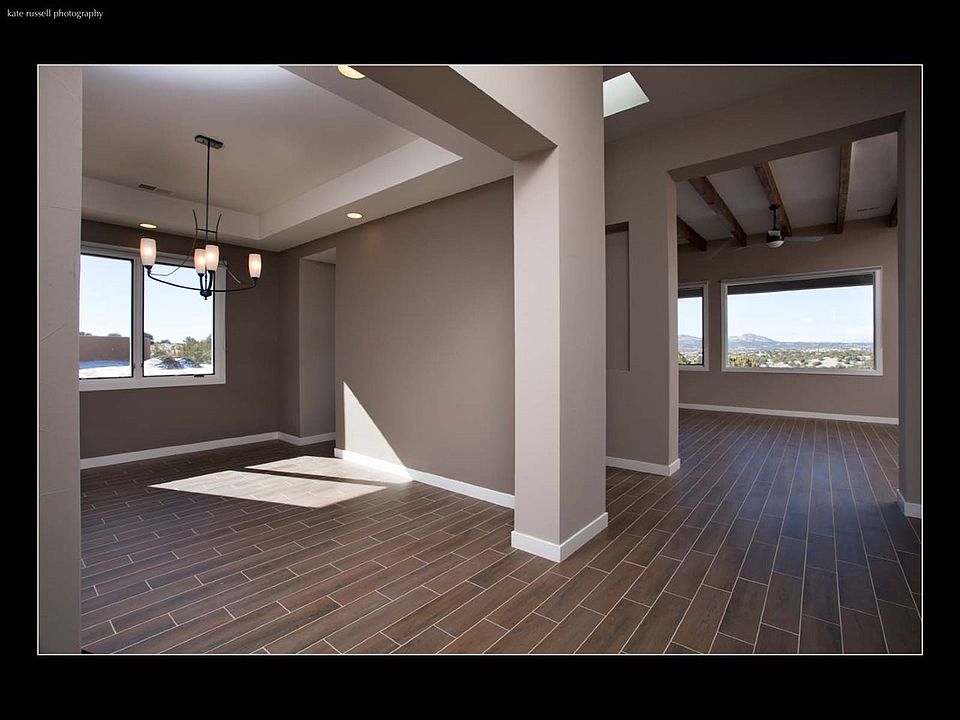1st image of 10 Avenida Malaguena