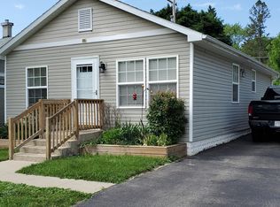 23506 124th Pl, Trevor, WI 53179